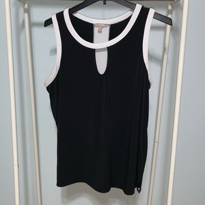 BR Black and White Key Hole Tank